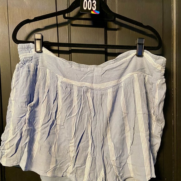 Women's Light Blue Shorts - Picture 6 of 8